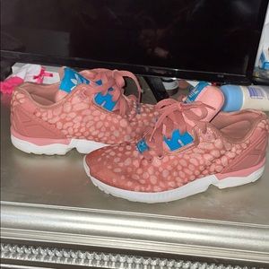 Worn once adidas great condition